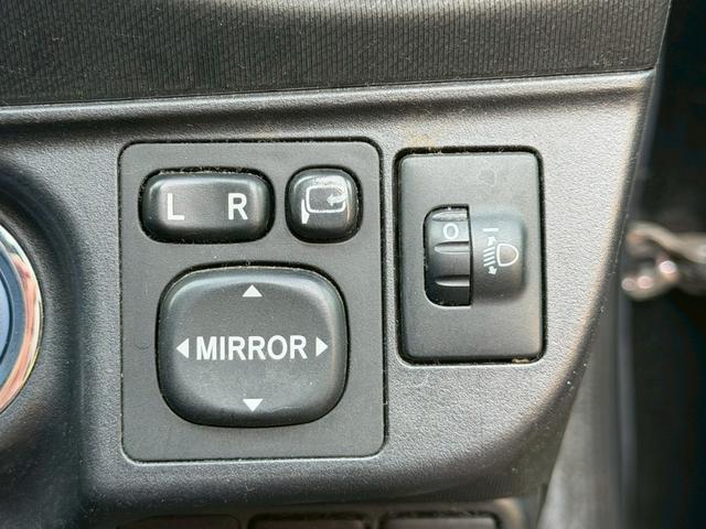 アクア Ｇ　モデリスタエアロ　ナビ　バックモニター　地デジＴＶ　スマートエントリーパッケージ　シートヒーター　ナノイー　ステアリングスイッチ　オートエアコン　ＩＳＯＦＩＸ　禁煙車　車検整備実施　デジタルメーター（34枚目）