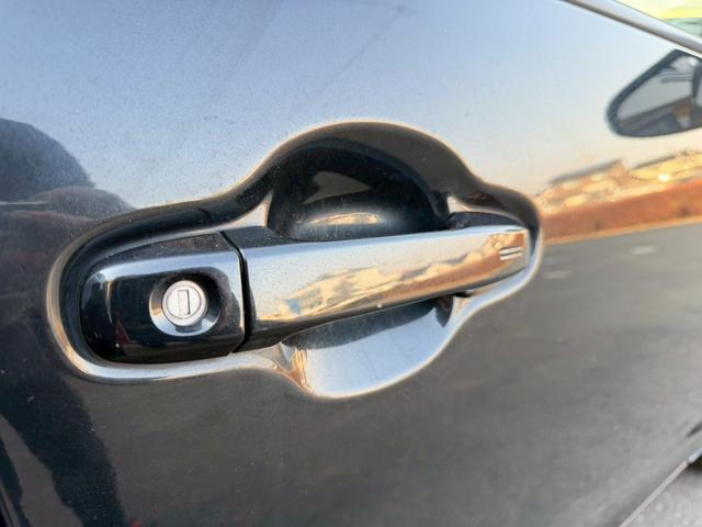 アクア Ｇ　モデリスタエアロ　ナビ　バックモニター　地デジＴＶ　スマートエントリーパッケージ　シートヒーター　ナノイー　ステアリングスイッチ　オートエアコン　ＩＳＯＦＩＸ　禁煙車　車検整備実施　デジタルメーター（43枚目）