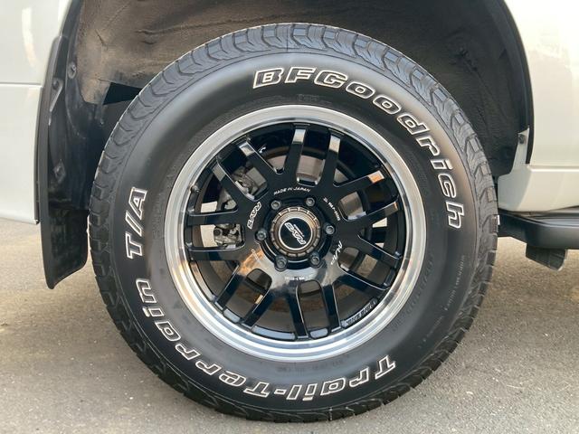 ランドクルーザープラド ＴＸ　Ｌパッケージ　モデリスタエアロ　純正９インチディスプレイナビ　サンルーフ　ベージュレザーシート　全方位モニター　ブラックルーフレール　ＴＲＤマフラー　ＲＡＹＳ１８ＡＷ　セーフティセンス　ＬＥＤヘッドランプ　禁煙車（66枚目）