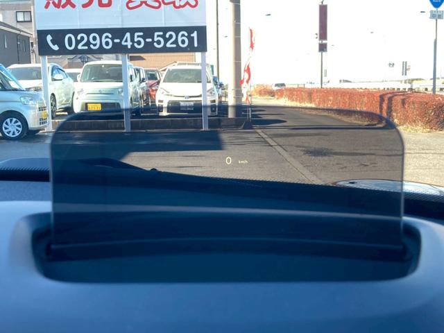 ＭＩＮＩ ジョンクーパーワークス　コンバーチブル　ＪＣＷトリム　メーカーナビ　ジョンクーパーワークストリム（グレーアクセント入黒レザーシート／アダプティブサスペンション／ピアノブラックエクステリア）　ユニオンジャック柄ソフトマップ　クルコン　バックモニター　禁煙車（26枚目）