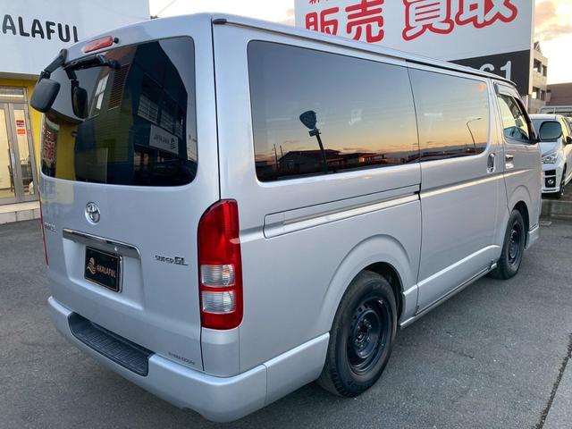 ハイエースバン ロングスーパーＧＬ　フロントリップ　ナビ　ＴＶ　バックモニター　ＡＣ１００Ｖ電源　寒冷地仕様　オートライト　ランプ付きスライドドアステップ　ＳＲＳエアバック　リアクーラー　リアヒーター　イモビライザー　パワーウィンドウ（7枚目）