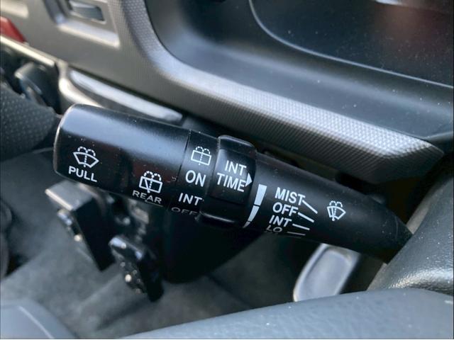 ハイエースバン ロングスーパーＧＬ　フロントリップ　ナビ　ＴＶ　バックモニター　ＡＣ１００Ｖ電源　寒冷地仕様　オートライト　ランプ付きスライドドアステップ　ＳＲＳエアバック　リアクーラー　リアヒーター　イモビライザー　パワーウィンドウ（21枚目）