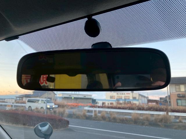 ハイエースバン ロングスーパーＧＬ　フロントリップ　ナビ　ＴＶ　バックモニター　ＡＣ１００Ｖ電源　寒冷地仕様　オートライト　ランプ付きスライドドアステップ　ＳＲＳエアバック　リアクーラー　リアヒーター　イモビライザー　パワーウィンドウ（39枚目）