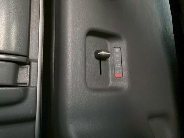 ハイエースバン ロングスーパーＧＬ　フロントリップ　ナビ　ＴＶ　バックモニター　ＡＣ１００Ｖ電源　寒冷地仕様　オートライト　ランプ付きスライドドアステップ　ＳＲＳエアバック　リアクーラー　リアヒーター　イモビライザー　パワーウィンドウ（46枚目）