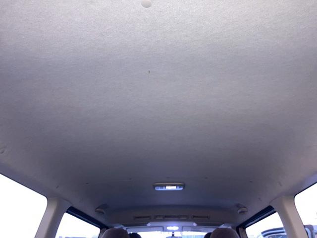 ハイエースバン ロングスーパーＧＬ　フロントリップ　ナビ　ＴＶ　バックモニター　ＡＣ１００Ｖ電源　寒冷地仕様　オートライト　ランプ付きスライドドアステップ　ＳＲＳエアバック　リアクーラー　リアヒーター　イモビライザー　パワーウィンドウ（48枚目）