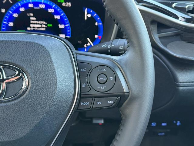 カローラクロス ハイブリッド Z 4WD モデリスタエアロ(F・S・R) 純正9インチナビディスプレイナビ 全方位モニター ブラインドスポットモニター パーキングサポートブレーキ TV セーフティセンス 革ファブリックコンビシート(33枚目)