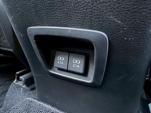 カローラクロス ハイブリッド Z 4WD モデリスタエアロ(F・S・R) 純正9インチナビディスプレイナビ 全方位モニター ブラインドスポットモニター パーキングサポートブレーキ TV セーフティセンス 革ファブリックコンビシート(45枚目)