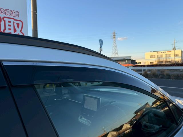 カローラクロス ハイブリッド Z 4WD モデリスタエアロ(F・S・R) 純正9インチナビディスプレイナビ 全方位モニター ブラインドスポットモニター パーキングサポートブレーキ TV セーフティセンス 革ファブリックコンビシート(52枚目)