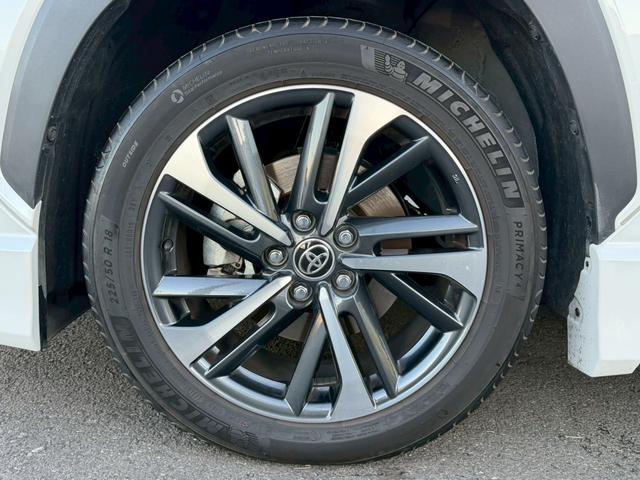 カローラクロス ハイブリッド Z 4WD モデリスタエアロ(F・S・R) 純正9インチナビディスプレイナビ 全方位モニター ブラインドスポットモニター パーキングサポートブレーキ TV セーフティセンス 革ファブリックコンビシート(70枚目)