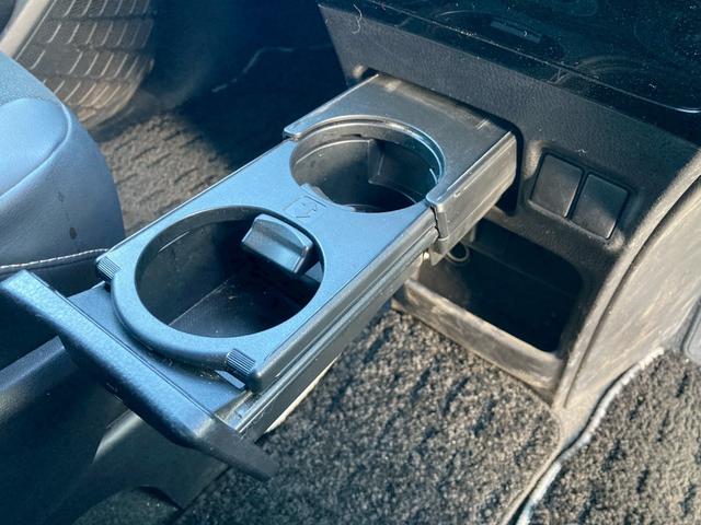 ノア Si ダブルバイビーII 純正9インチナビ 両側パワースライドドア バックモニター セーフティセンス クルーズコントロール インテリジェンスクリアランスソナー TV 純正16AW プッシュスタート 革巻きステアリングホイール(43枚目)