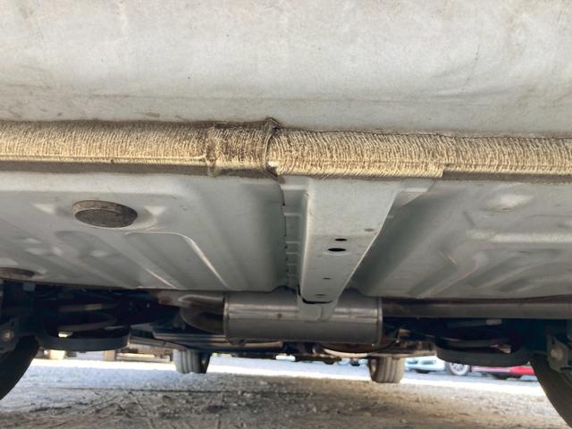 ノア Si ダブルバイビーII 純正9インチナビ 両側パワースライドドア バックモニター セーフティセンス クルーズコントロール インテリジェンスクリアランスソナー TV 純正16AW プッシュスタート 革巻きステアリングホイール(54枚目)