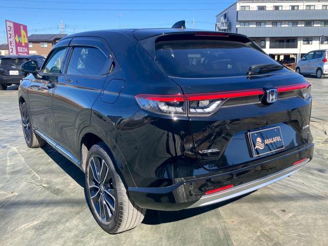 ヴェゼル ｅ：ＨＥＶ　Ｚ　純正コネクトディスプレイナビ　マルチビューカメラ　プレミアムオーディオ　ＴＶ　ホンダセンシング　ブラインドスポットモニター　ＬＥＤヘッドランプ　シートヒーター　ハンズフリーパワーバックドア　ワンオーナ（8枚目）