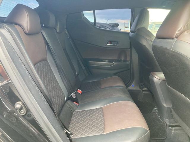 Ｃ－ＨＲ Ｇ　モデリスタエアロ（Ｆ・Ｓ・Ｒ）　純正９インチナビ　ロゴ入ＬＥＤヘッドランプ　シーケンシャルターンランプ　バックモニター　ブラインドスポットモニター　セーフティセンスＰ　ＴＶ　ＥＴＣ２．０（11枚目）