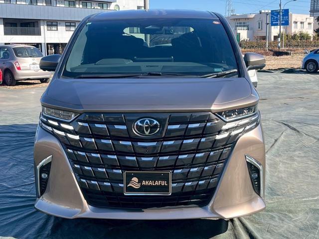 アルファード Ｚ　４ＷＤ　純正１４型ディスプレイナビ　トヨタチームメイト　ユニバーサルステップ　セーフティセンス　パノラミックビューモニター　３眼ＬＥＤヘッドランプ　純正１８ＡＷ　パワーバックドア　ＴＶ　ＥＴＣ２．０（4枚目）