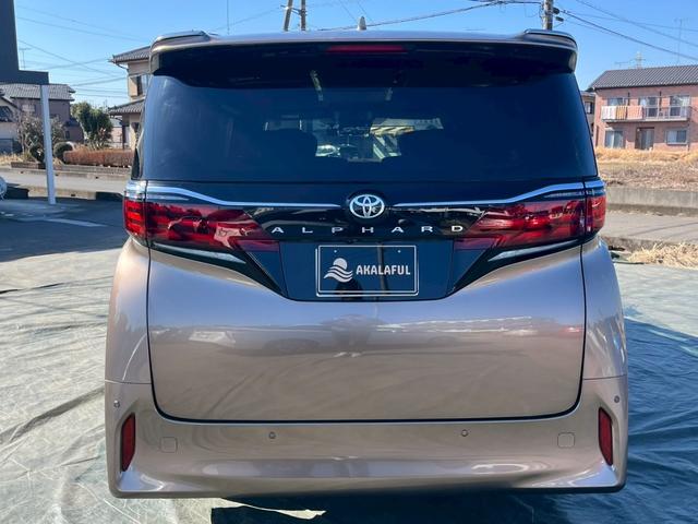 アルファード Ｚ　４ＷＤ　純正１４型ディスプレイナビ　トヨタチームメイト　ユニバーサルステップ　セーフティセンス　パノラミックビューモニター　３眼ＬＥＤヘッドランプ　純正１８ＡＷ　パワーバックドア　ＴＶ　ＥＴＣ２．０（9枚目）