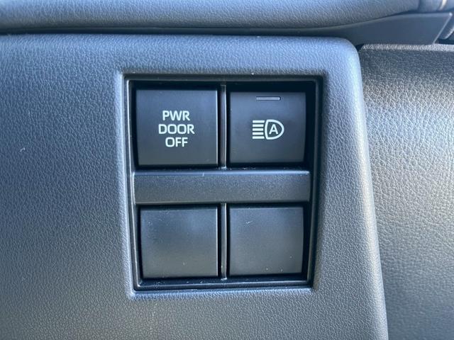 アルファード Ｚ　４ＷＤ　純正１４型ディスプレイナビ　トヨタチームメイト　ユニバーサルステップ　セーフティセンス　パノラミックビューモニター　３眼ＬＥＤヘッドランプ　純正１８ＡＷ　パワーバックドア　ＴＶ　ＥＴＣ２．０（42枚目）