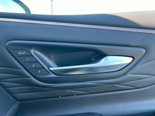 アルファード Ｚ　４ＷＤ　純正１４型ディスプレイナビ　トヨタチームメイト　ユニバーサルステップ　セーフティセンス　パノラミックビューモニター　３眼ＬＥＤヘッドランプ　純正１８ＡＷ　パワーバックドア　ＴＶ　ＥＴＣ２．０（43枚目）