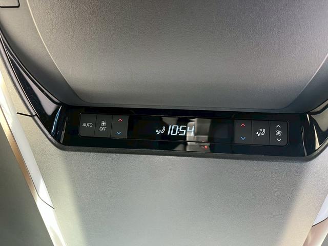 アルファード Ｚ　４ＷＤ　純正１４型ディスプレイナビ　トヨタチームメイト　ユニバーサルステップ　セーフティセンス　パノラミックビューモニター　３眼ＬＥＤヘッドランプ　純正１８ＡＷ　パワーバックドア　ＴＶ　ＥＴＣ２．０（50枚目）