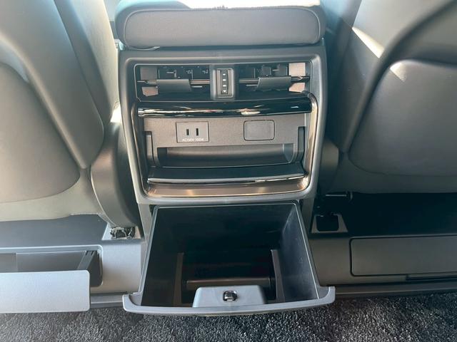 アルファード Ｚ　４ＷＤ　純正１４型ディスプレイナビ　トヨタチームメイト　ユニバーサルステップ　セーフティセンス　パノラミックビューモニター　３眼ＬＥＤヘッドランプ　純正１８ＡＷ　パワーバックドア　ＴＶ　ＥＴＣ２．０（55枚目）