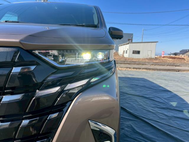 アルファード Ｚ　４ＷＤ　純正１４型ディスプレイナビ　トヨタチームメイト　ユニバーサルステップ　セーフティセンス　パノラミックビューモニター　３眼ＬＥＤヘッドランプ　純正１８ＡＷ　パワーバックドア　ＴＶ　ＥＴＣ２．０（63枚目）