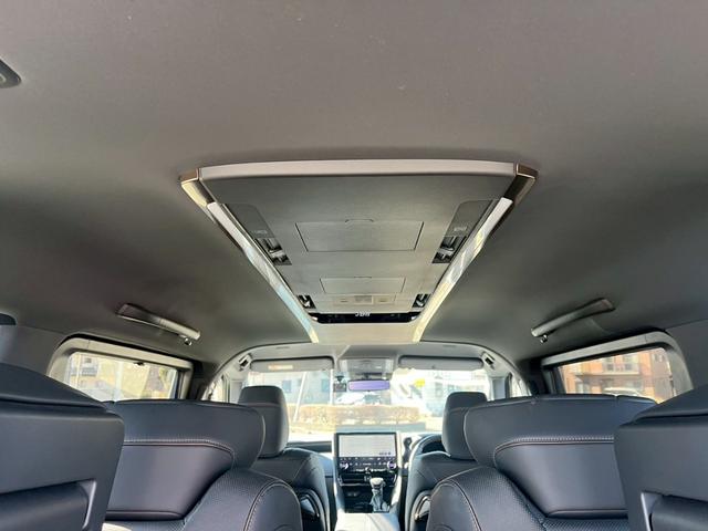 アルファード Ｚ　４ＷＤ　純正１４型ディスプレイナビ　トヨタチームメイト　ユニバーサルステップ　セーフティセンス　パノラミックビューモニター　３眼ＬＥＤヘッドランプ　純正１８ＡＷ　パワーバックドア　ＴＶ　ＥＴＣ２．０（65枚目）