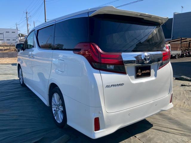 アルファード ２．５Ｓ　Ａパッケージ　メーカーナビ　ＪＢＬプレミアムサウンド　１２．１型後席モニター　サンルーフ　両側パワースライドドア　デジタルインナーミラー　ＬＥＤヘッドランプ　シートカバー付　地デＴＶ　ＤＶＤ再生　クリアランスソナー（8枚目）