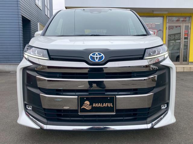 ノア ハイブリッドＳ－Ｚ　純正１０．５型ディスプレイプラス　快適利便パッケージｈｉｇｈ　プロジェクター式ＬＥＤヘッドランプ　地デジＴＶ　ＥＴＣ２．０　両側パワースライドドア　セーフティセンス　バックモニター　パーキングサポート（4枚目）