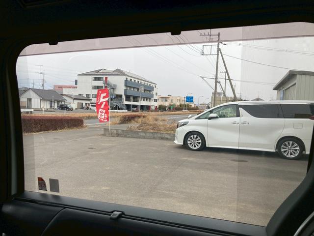 ノア ハイブリッドＳ－Ｚ　純正１０．５型ディスプレイプラス　快適利便パッケージｈｉｇｈ　プロジェクター式ＬＥＤヘッドランプ　地デジＴＶ　ＥＴＣ２．０　両側パワースライドドア　セーフティセンス　バックモニター　パーキングサポート（55枚目）