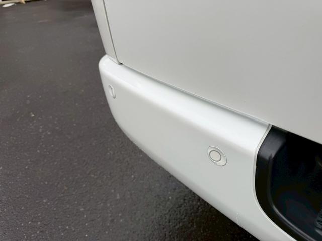 ハイエースバン スーパーＧＬ　ダークプライムＩＩ　純正ナビ　両側パワースライドドア　パノラミックビューモニター　セーフティセンス　ＴＲＤフロントスポイラー　ＴＲＤマッドフラップ　ＡＣ１００Ｖ電源　ＴＶ　プッシュスタート　リアヒータークーラー　禁煙車（52枚目）