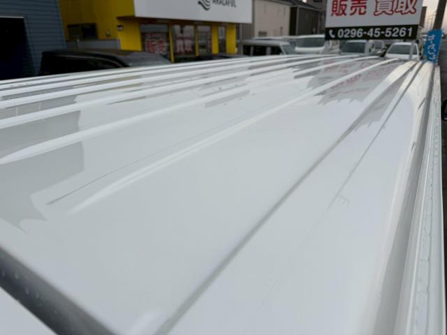 ハイエースバン スーパーＧＬ　ダークプライムＩＩ　純正ナビ　両側パワースライドドア　パノラミックビューモニター　セーフティセンス　ＴＲＤフロントスポイラー　ＴＲＤマッドフラップ　ＡＣ１００Ｖ電源　ＴＶ　プッシュスタート　リアヒータークーラー　禁煙車（57枚目）