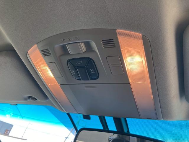 ヴェルファイア 2.4Z ゴールデンアイズ ナビ 両側パワースライドドア バックモニター TV 純正18AW クルーズコントロール クリアランスソナー HIDヘッドランプ 後席キャプテンシート 車検R9.12月 革巻きウッドコンビハンドル 禁煙(47枚目)