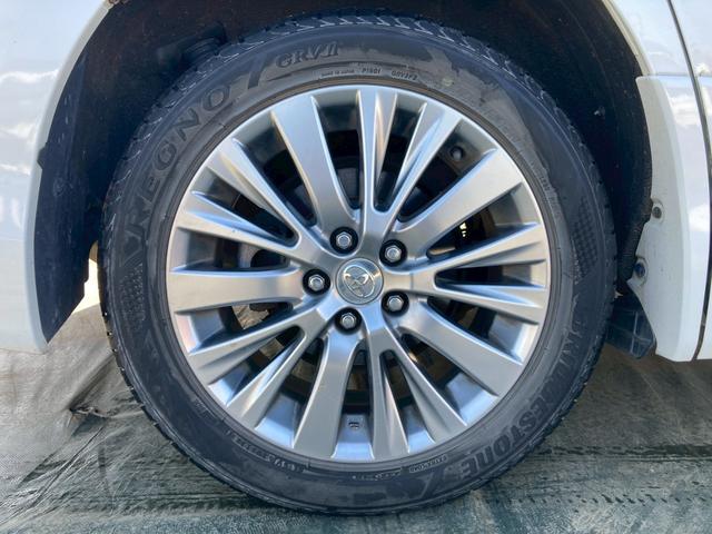 ヴェルファイア 2.4Z ゴールデンアイズ ナビ 両側パワースライドドア バックモニター TV 純正18AW クルーズコントロール クリアランスソナー HIDヘッドランプ 後席キャプテンシート 車検R9.12月 革巻きウッドコンビハンドル 禁煙(62枚目)