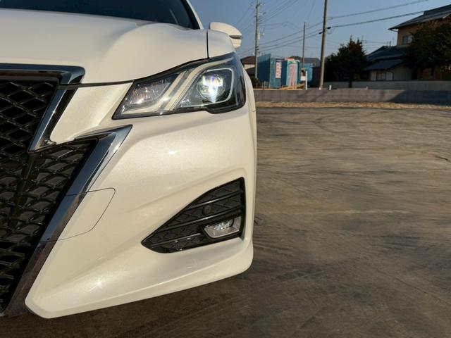 クラウン アスリートＳ－Ｔ　メーカーナビ　レザーシート　オプション純正１８ＡＷ　シャークフィンアンテナ　セーフティセンスＰ　ＬＥＤヘッドランプ　バックモニター　パワーシート　地デジＴＶ　ＤＶＤ再生　ＥＴＣ　電動チルト　禁煙車（52枚目）