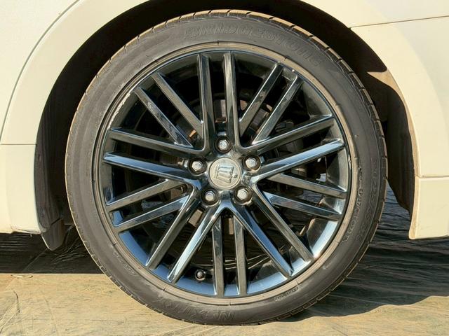 クラウン アスリートＳ－Ｔ　メーカーナビ　レザーシート　オプション純正１８ＡＷ　シャークフィンアンテナ　セーフティセンスＰ　ＬＥＤヘッドランプ　バックモニター　パワーシート　地デジＴＶ　ＤＶＤ再生　ＥＴＣ　電動チルト　禁煙車（56枚目）