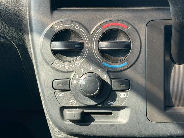 ソリオ G ナビ バックモニター パワースライドドア シートヒーター TV DVD再生 オートライト プッシュスタート SRSエアバック マット バイザー ISOFIX ソケット アームレスト リアワイパー 禁煙(24枚目)