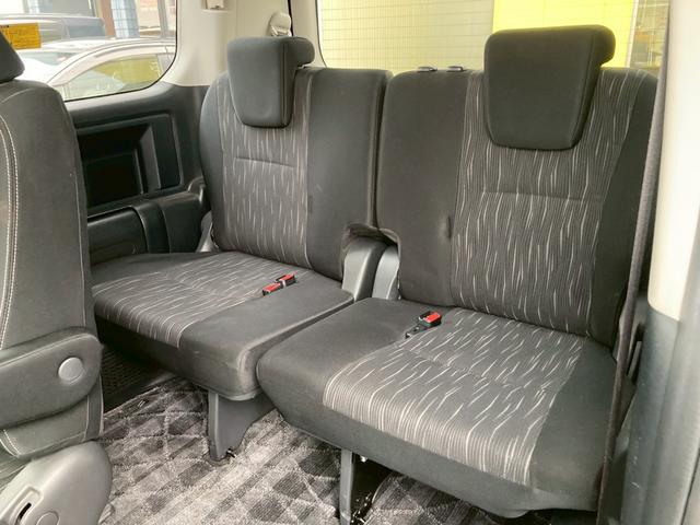 ヴォクシー ZS 煌II 純正ナビ バックモニター 両側パワースライドドア TV HIDヘッドランプ プッシュスタート 純正16AW オートエアコン リアクーラー イモビライザー マット バイザー 禁煙車 パドルシフト ETC(15枚目)