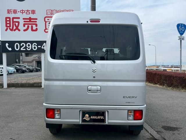 エブリイ ジョイン　純正ディスプレイオーディオ　バックモニター　スマートフォン連携機能　セーフティサポート　ＬＥＤヘッドランプ　シートヒーター　エアコン　リアヒーター　アームレスト　イモビライザー　ドライブレコーダー（8枚目）