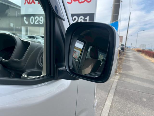 エブリイ ジョイン　純正ディスプレイオーディオ　バックモニター　スマートフォン連携機能　セーフティサポート　ＬＥＤヘッドランプ　シートヒーター　エアコン　リアヒーター　アームレスト　イモビライザー　ドライブレコーダー（52枚目）