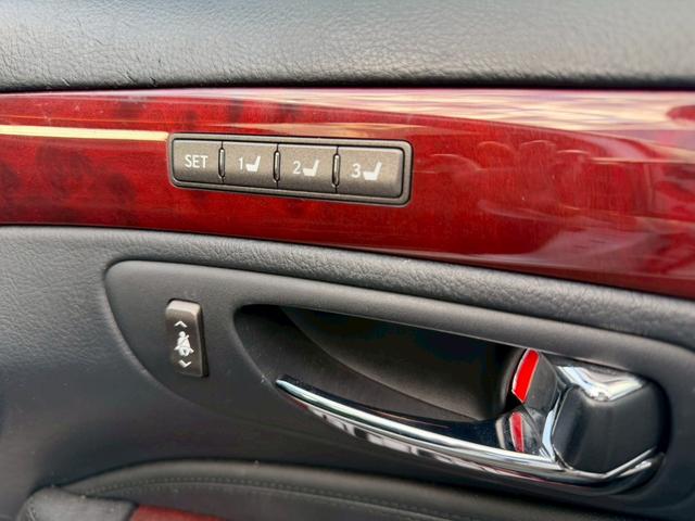 LS LS600h バージョンS Iパッケージ メーカーナビ サンルーフ 黒レザーシート バックモニター シートヒーター シートクーラー ステアリングヒーター LEDヘッドランプ クルーズコントロール パワーシート ポジションメモリー ETC(42枚目)