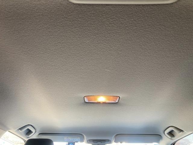 ヤリスクロス ハイブリッドＺ　モデリスタエアロ（Ｆ・Ｓ・Ｒ）　純正８型ディスプレイオーディオ　パノラミックビューモニター　ブラインドスポットモニター　パワーバックドア　セーフティセンス　フルＬＥＤヘッドランプ　シートヒーター　禁煙（48枚目）