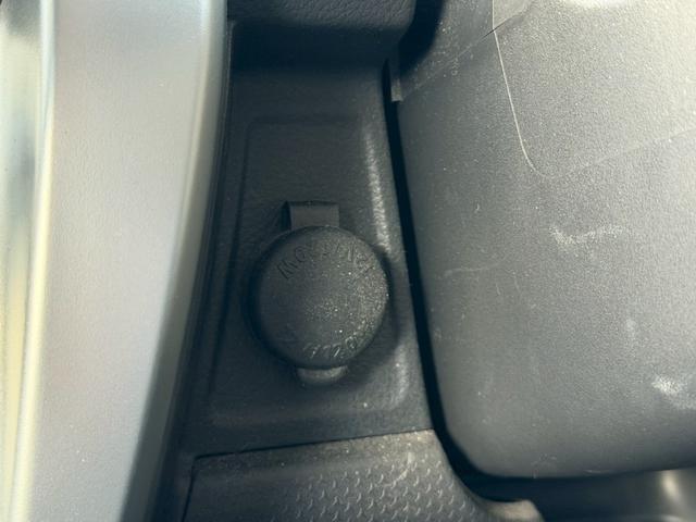 ハスラー Ｇ　ナビ　レーダーブレーキサポート　バックモニター　ＴＶ　シートヒーター　プッシュスタート　スマートキー　オートエアコン　シートバックテーブル　禁煙車　バニティミラー　シートリフター　後席スライドシート（33枚目）