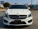 ＣＬＡクラス ＣＬＡ１８０　ＡＭＧライン　純正ナビ　レーダーセーフティパッケージ　パークトロニック　アクティブパーキングアシスト　シートヒーター　ＴＶ　バックモニター　ＨＩＤヘッドランプ　純正１８ＡＷ　ロゴ入ブレーキキャリパー　パドルシフト（4枚目）