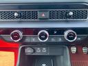 タイプＲ　純正９型ディスプレイナビ　ホンダセンシング　バックモニター　ドライブモードスイッチ　フルＬＥＤヘッドランプ　ブラックリアスポイラー　地デジＴＶ　純正１９ＡＷ　レッドブレーキキャリパー　ワイヤレス充電器（30枚目）