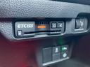 タイプＲ　純正９型ディスプレイナビ　ホンダセンシング　バックモニター　ドライブモードスイッチ　フルＬＥＤヘッドランプ　ブラックリアスポイラー　地デジＴＶ　純正１９ＡＷ　レッドブレーキキャリパー　ワイヤレス充電器（41枚目）