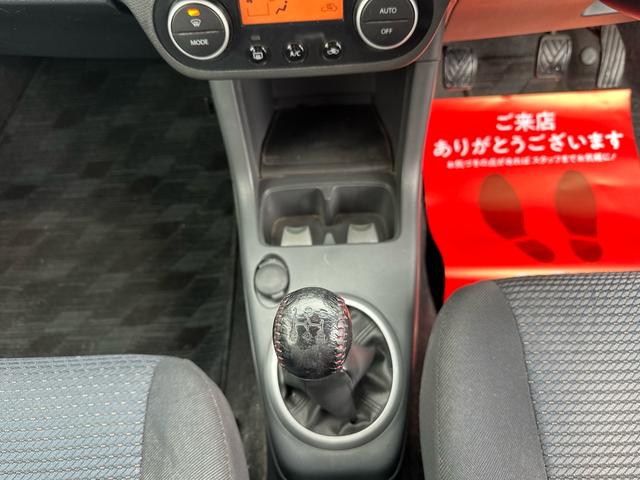 スイフト ＸＧエアロ　５ＭＴ　車検２年付　ＡＢＳ　キーレス（11枚目）