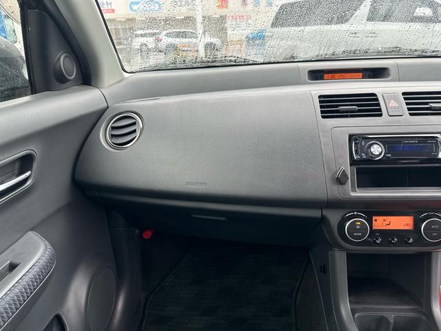 スイフト ＸＧエアロ　５ＭＴ　車検２年付　ＡＢＳ　キーレス（12枚目）