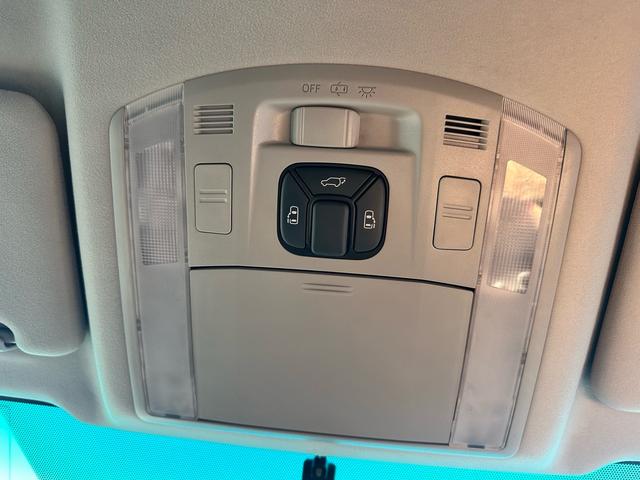 ヴェルファイア 2.4Z プラチナセレクションII(15枚目)