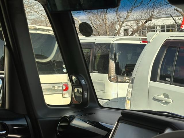 N-BOXカスタム SSパッケージ ナビ/ワンセグTV/バックカメラ/ドラレコ/Bluetooth/シティブレーキアクティブシステム/両側電動スライドドア/シートヒーター/プッシュスタート/フォグランプ/ベンチシート(27枚目)