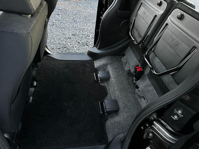 N-BOXカスタム SSパッケージ ナビ/ワンセグTV/バックカメラ/ドラレコ/Bluetooth/シティブレーキアクティブシステム/両側電動スライドドア/シートヒーター/プッシュスタート/フォグランプ/ベンチシート(37枚目)