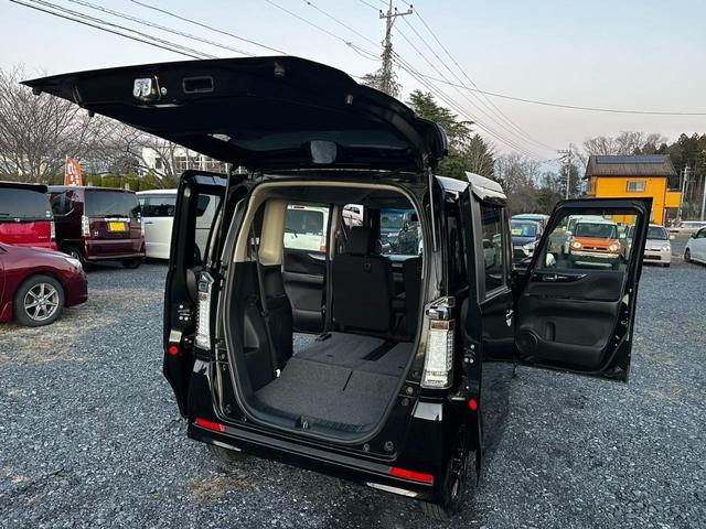 N-BOXカスタム SSパッケージ ナビ/ワンセグTV/バックカメラ/ドラレコ/Bluetooth/シティブレーキアクティブシステム/両側電動スライドドア/シートヒーター/プッシュスタート/フォグランプ/ベンチシート(59枚目)
